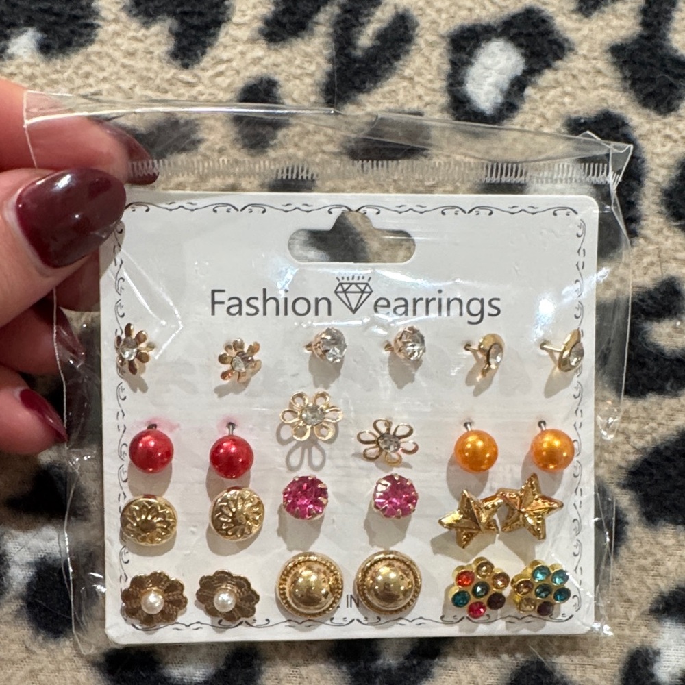 Gold and Multicolor Set